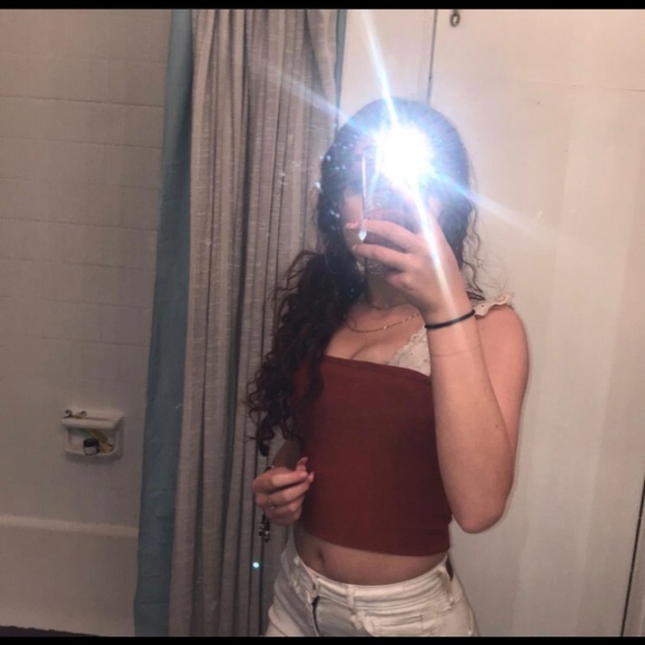 Meet your Posher, Allison - Picture 1 of 1